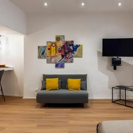 Eleven Luxury Apartment